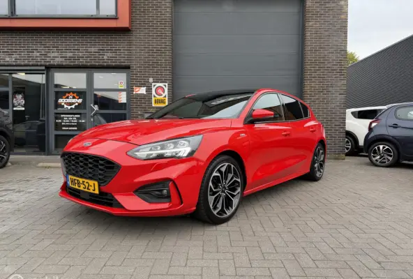 1.0 EcoBoost Hybrid ST Line X Business