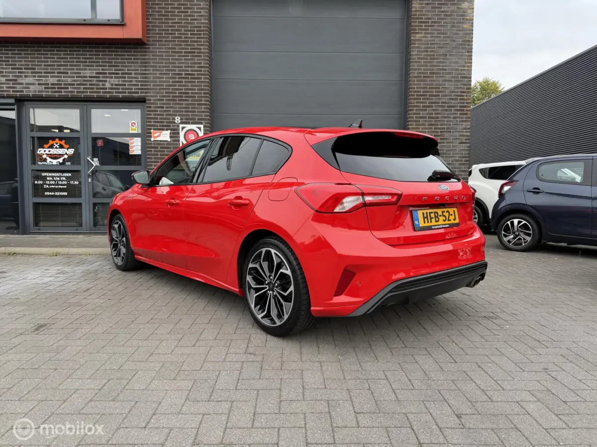 1.0 EcoBoost Hybrid ST Line X Business