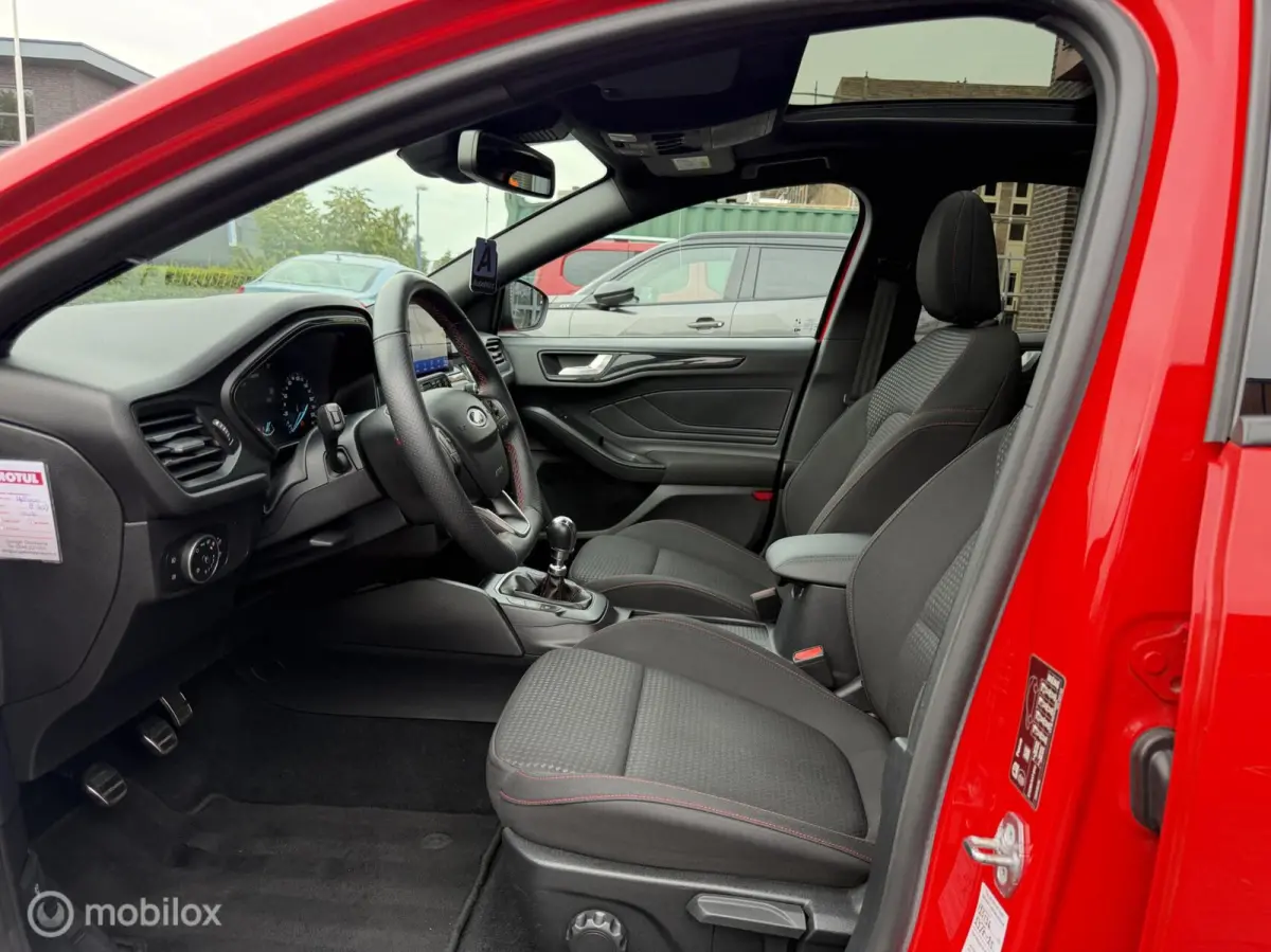 1.0 EcoBoost Hybrid ST Line X Business