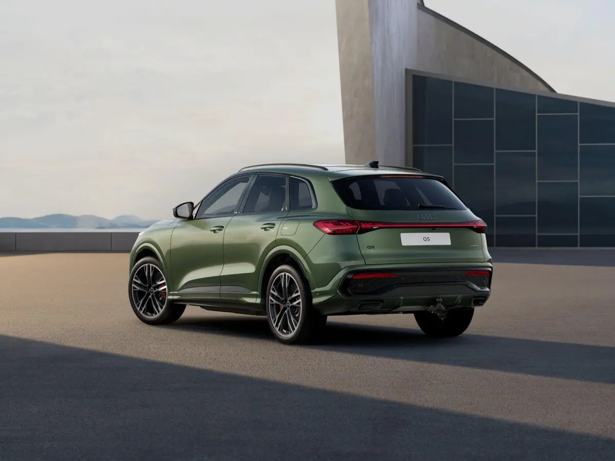 367pk e-hybrid quattro S edition Competition | Panoramadak | Dashcam