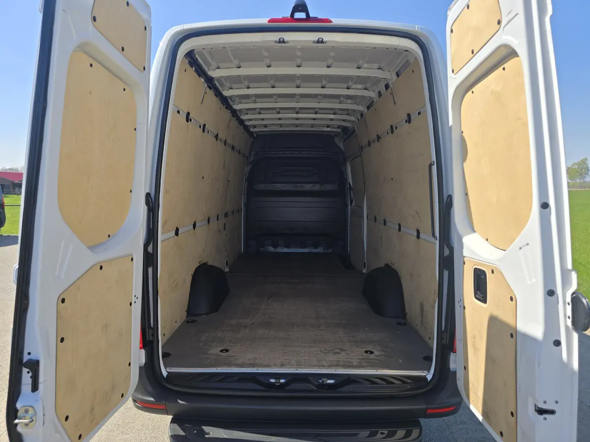 315 1.9 CDI L3 H2 RWD - 150 Pk - Euro 6 - MBUX - ParkeerCamera