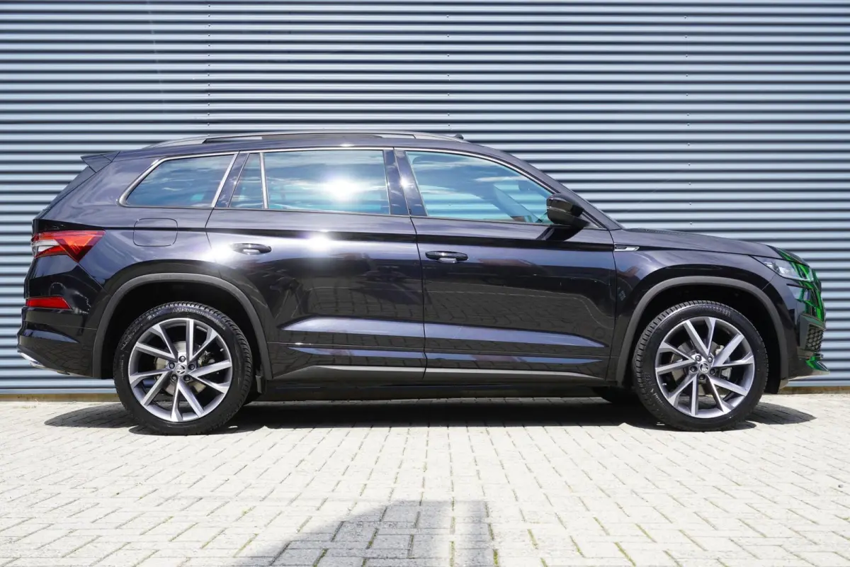 1.5 TSI 150pk DSG Sportline Business | Trekhaak | Panoramadak | DCC | ACC | Stoelverwarming Voor & Achter | Stuurverwarming