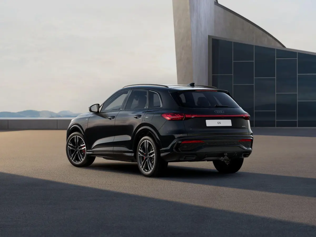 367pk e-hybrid quattro S edition Competition | Panoramadak | Tech Pro