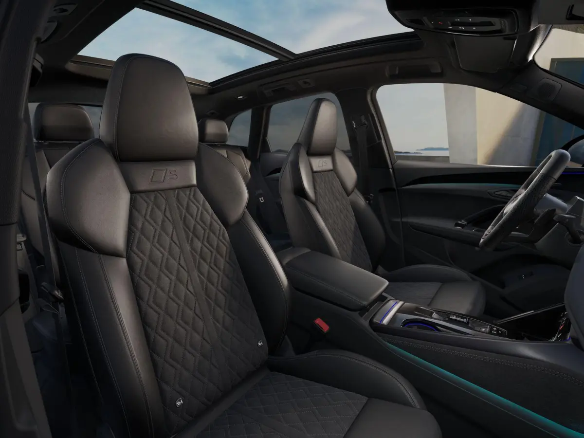 367pk e-hybrid quattro S edition Competition | Panoramadak | Tech Pro