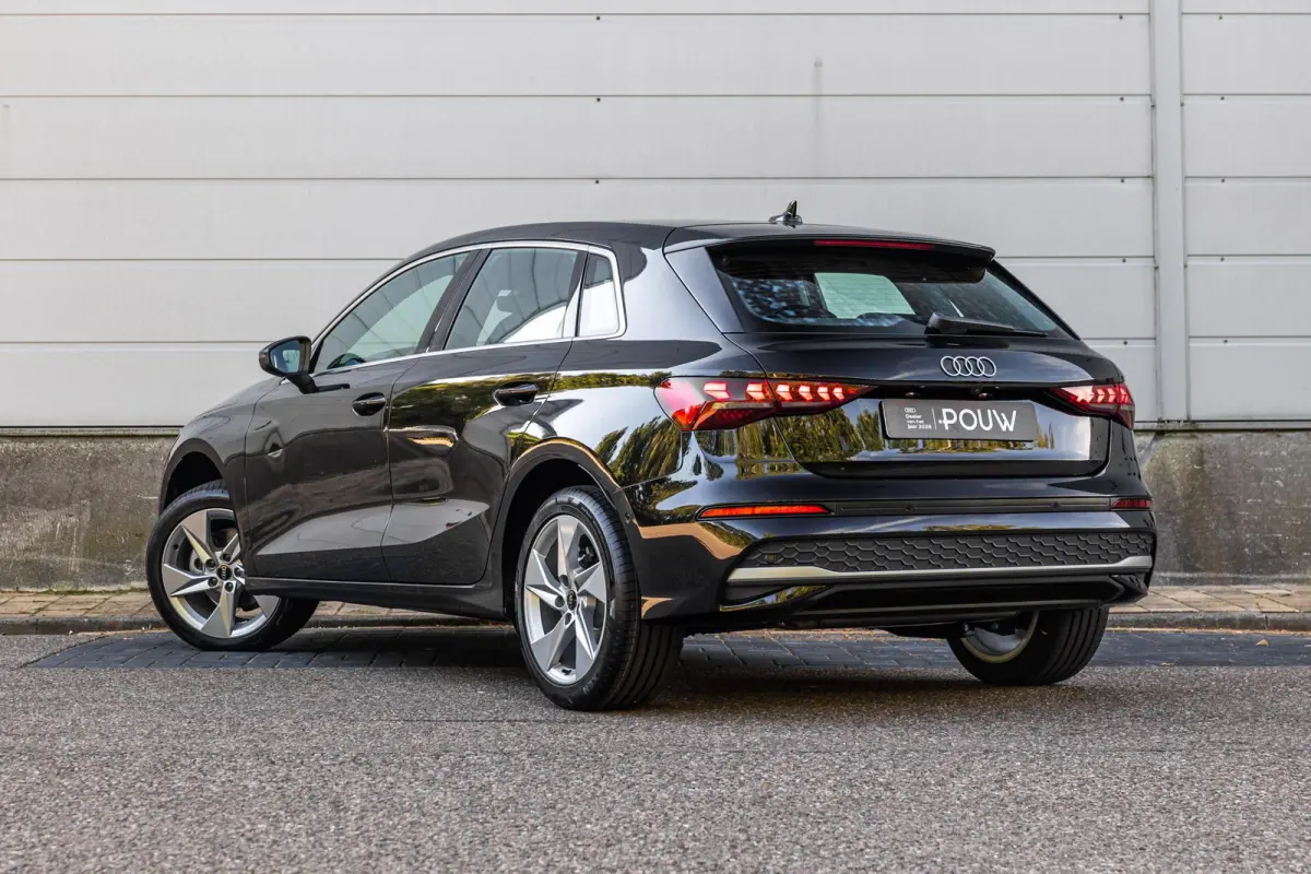 30 TFSI 115pk Advanced Edition | Assistentie Pakket
