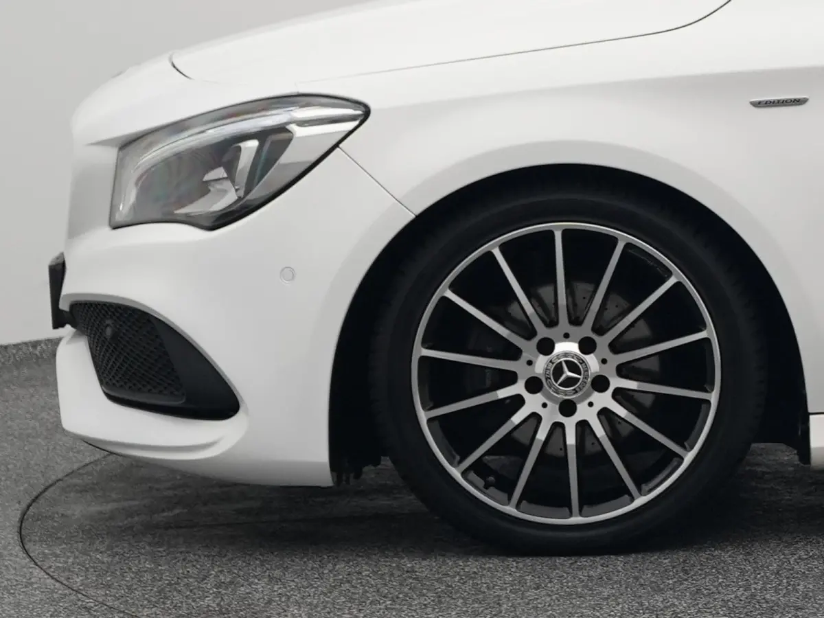 180 Automaat Business Solution AMG | STOELVERW. | NAVI