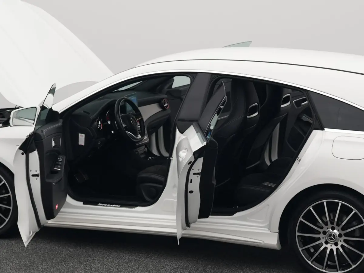 180 Automaat Business Solution AMG | STOELVERW. | NAVI