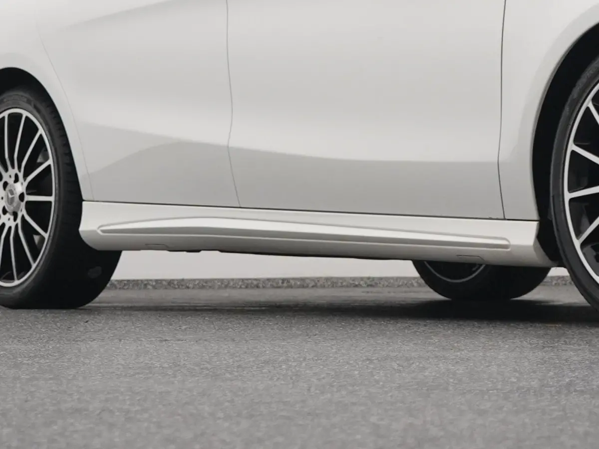 180 Automaat Business Solution AMG | STOELVERW. | NAVI