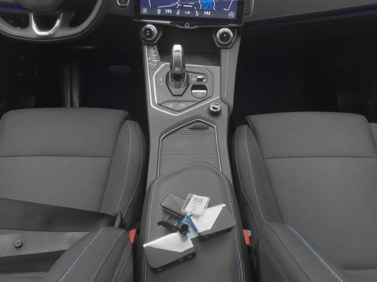 1.5 Plug-in Hybrid | 360° | BLACK | STUURVERW. | ZWARTE HEMEL | NLD AUTO