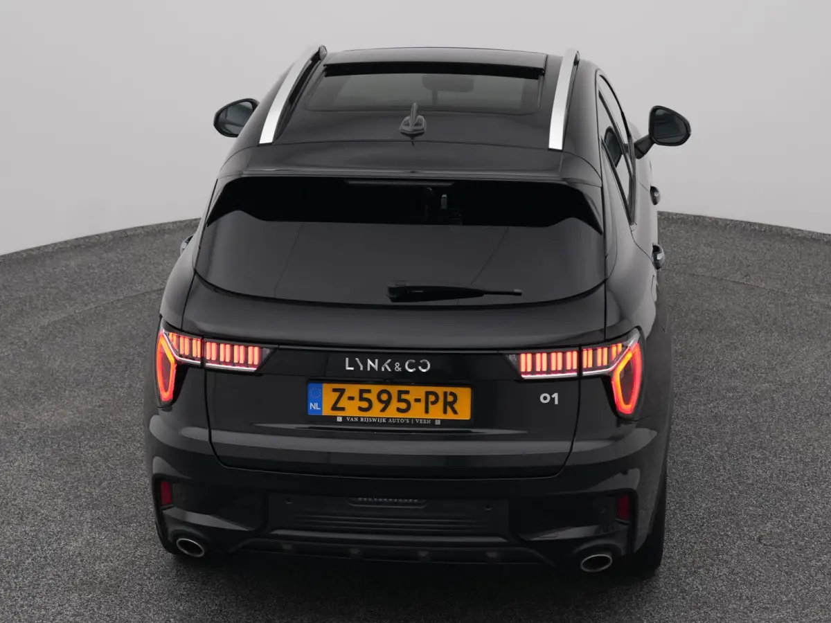 1.5 Plug-in Hybrid | 360° | BLACK | STUURVERW. | ZWARTE HEMEL | NLD AUTO