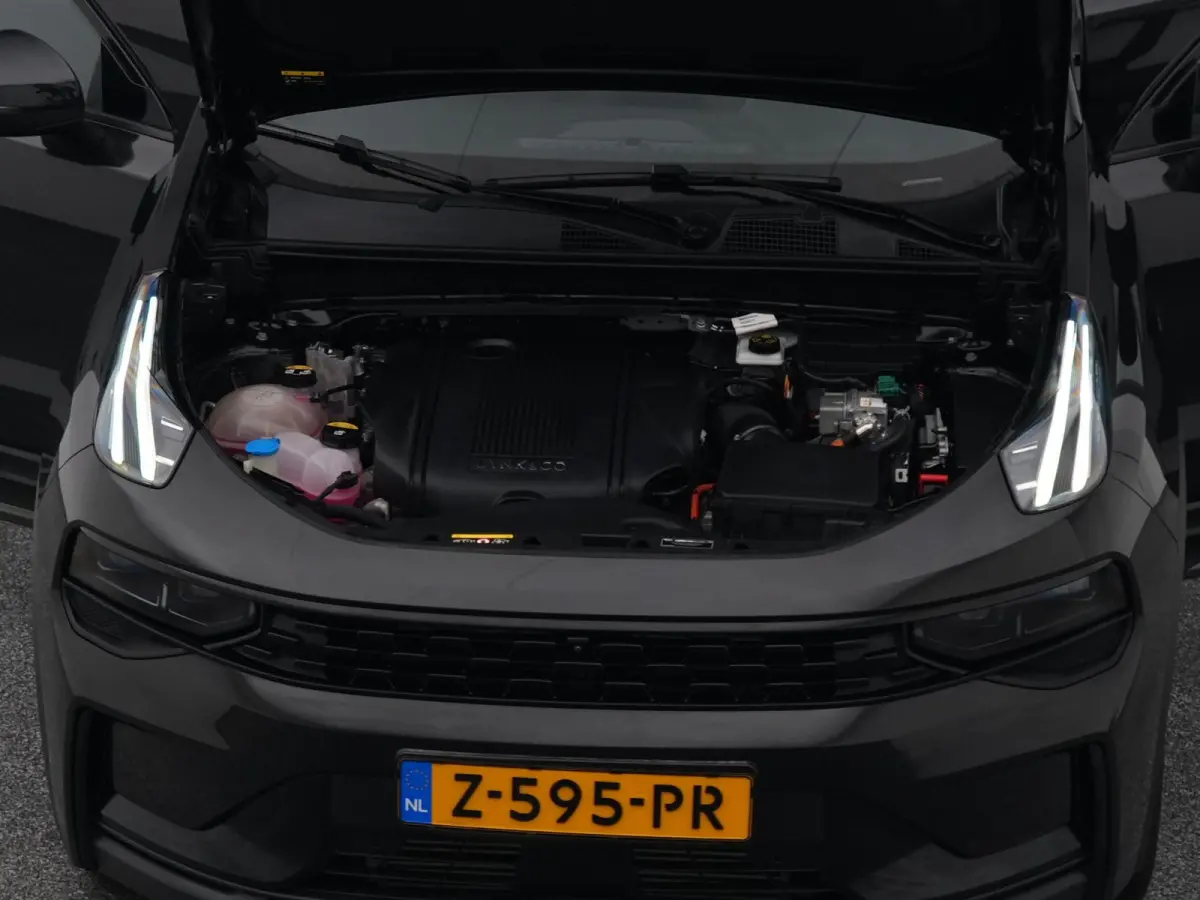 1.5 Plug-in Hybrid | 360° | BLACK | STUURVERW. | ZWARTE HEMEL | NLD AUTO