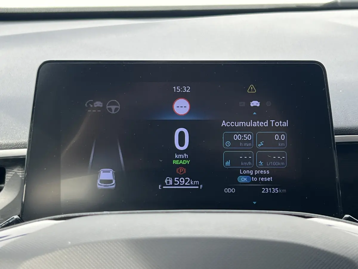 1.5 Luxury | Carplay | DAB | LED | Dodehoek