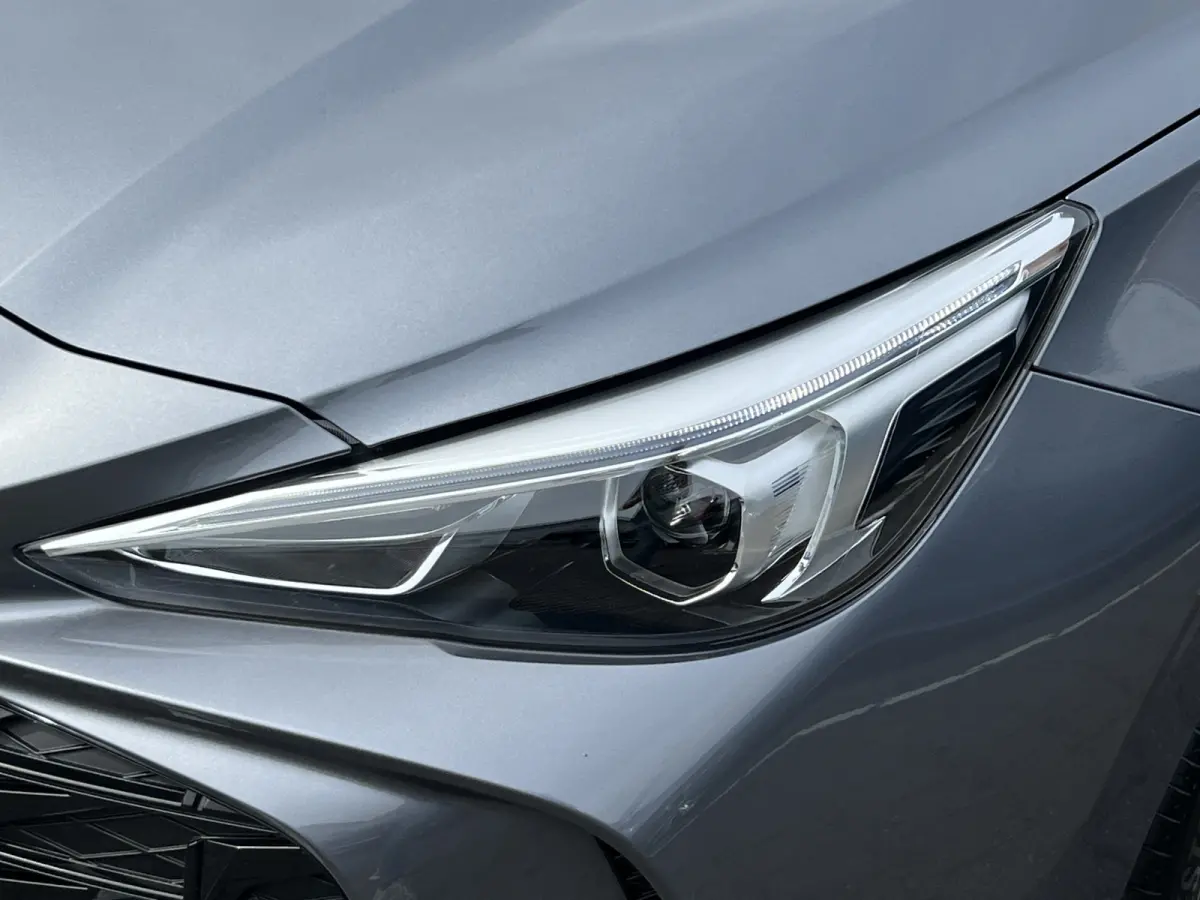 1.5 Luxury | Carplay | DAB | LED | Dodehoek