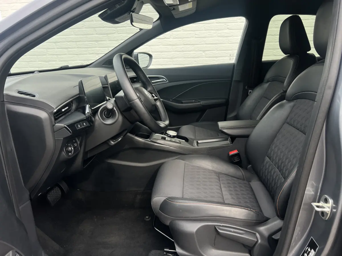 1.5 Luxury | Carplay | DAB | LED | Dodehoek