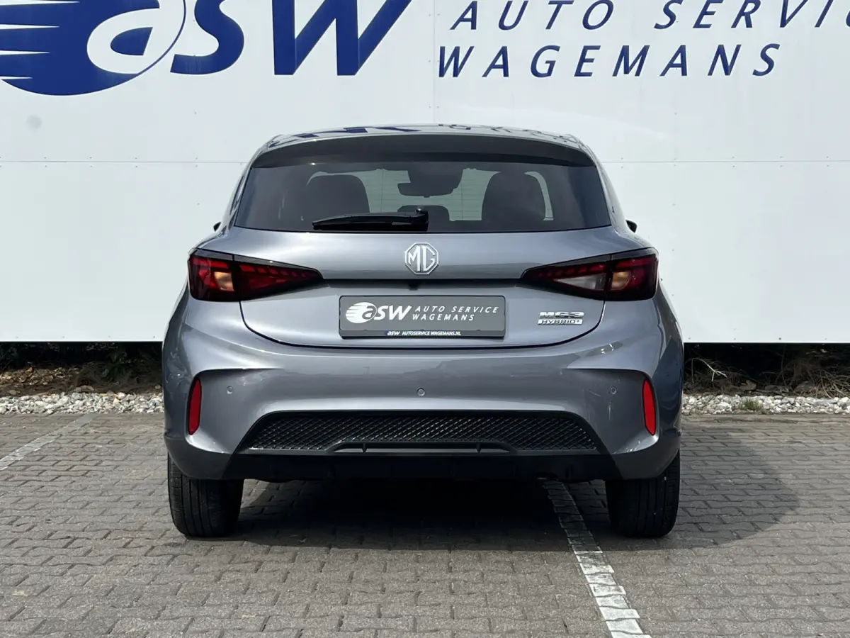 1.5 Hybrid+ Luxury | Carplay | DAB | LED | Dodehoek