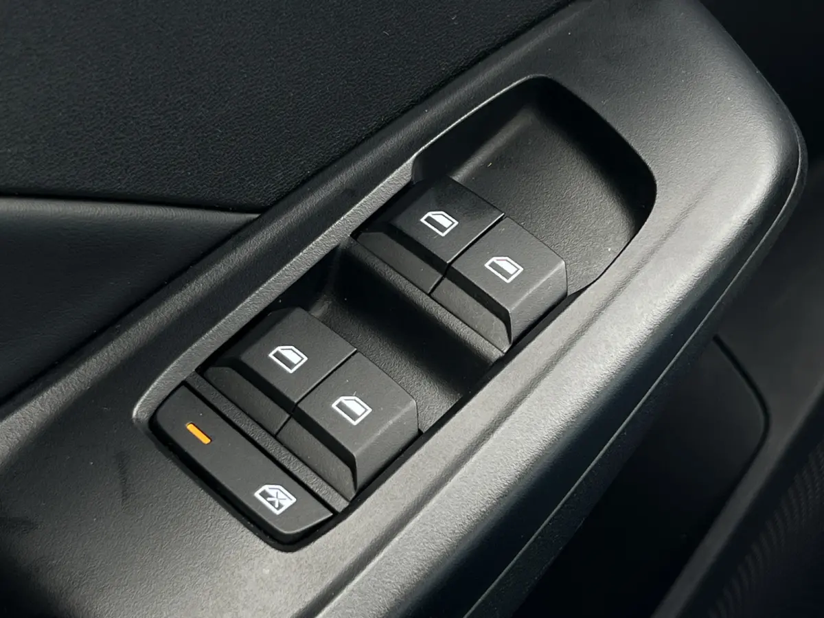 1.5 Luxury | Carplay | DAB | LED | Dodehoek