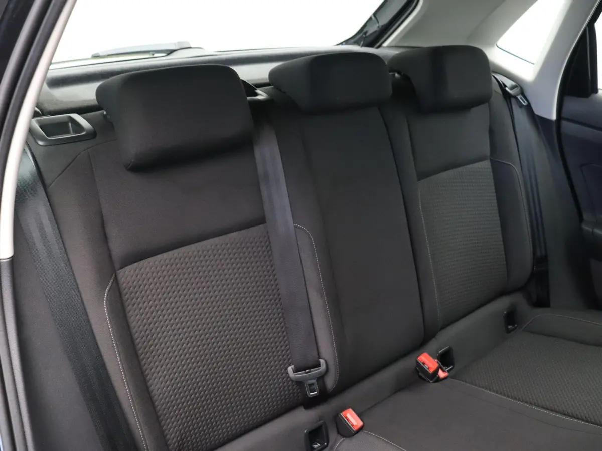 1.0 TSI 95pk Beats | Cruise control | Lichtsensor | Apple Carplay | Android Auto |