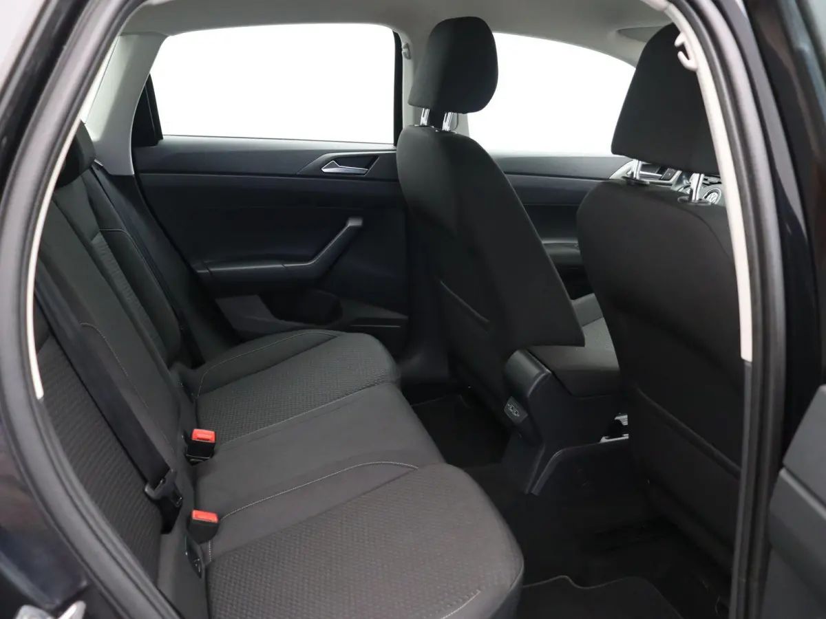 1.0 TSI 95pk Beats | Cruise control | Lichtsensor | Apple Carplay | Android Auto |