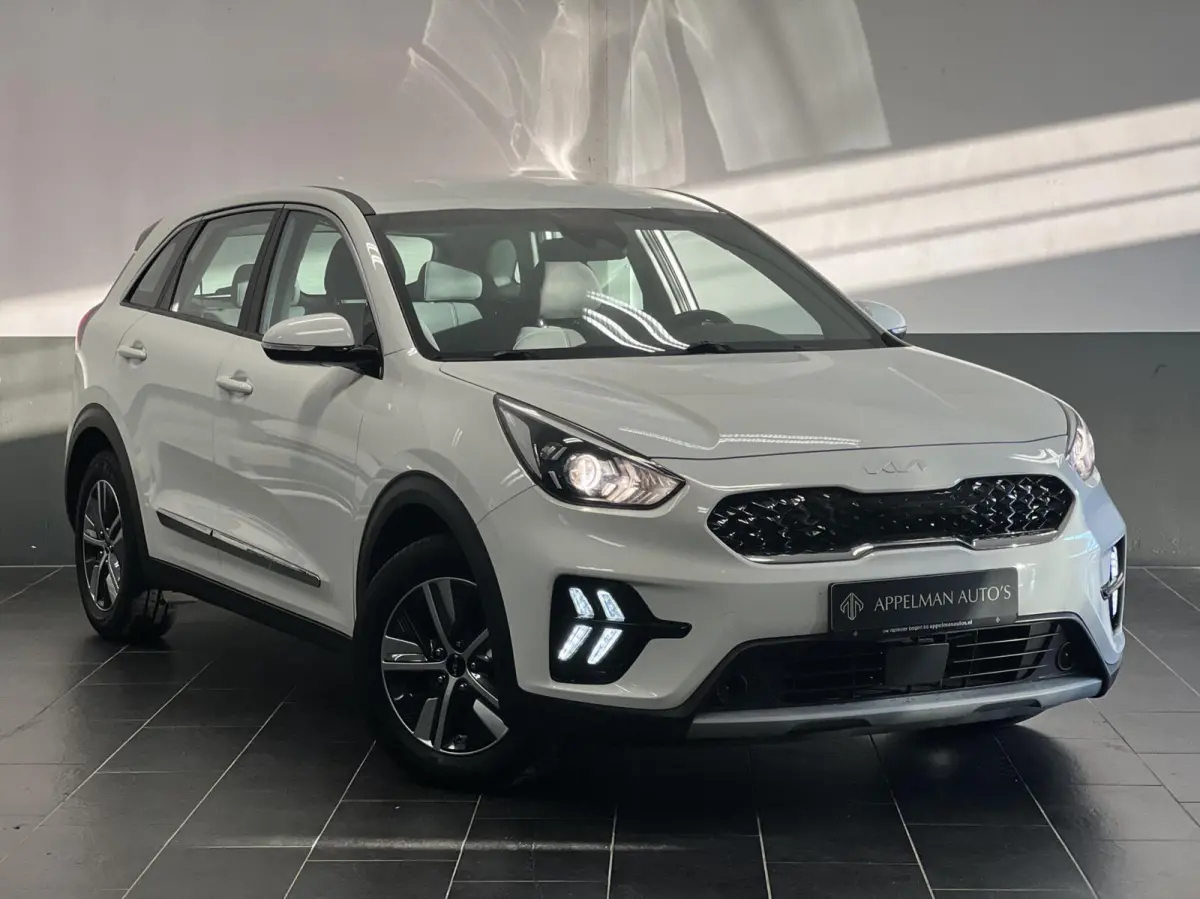 1.6 GDi Hybrid DynamicLine|Camera|ACC|Lane Assist|Carplay|