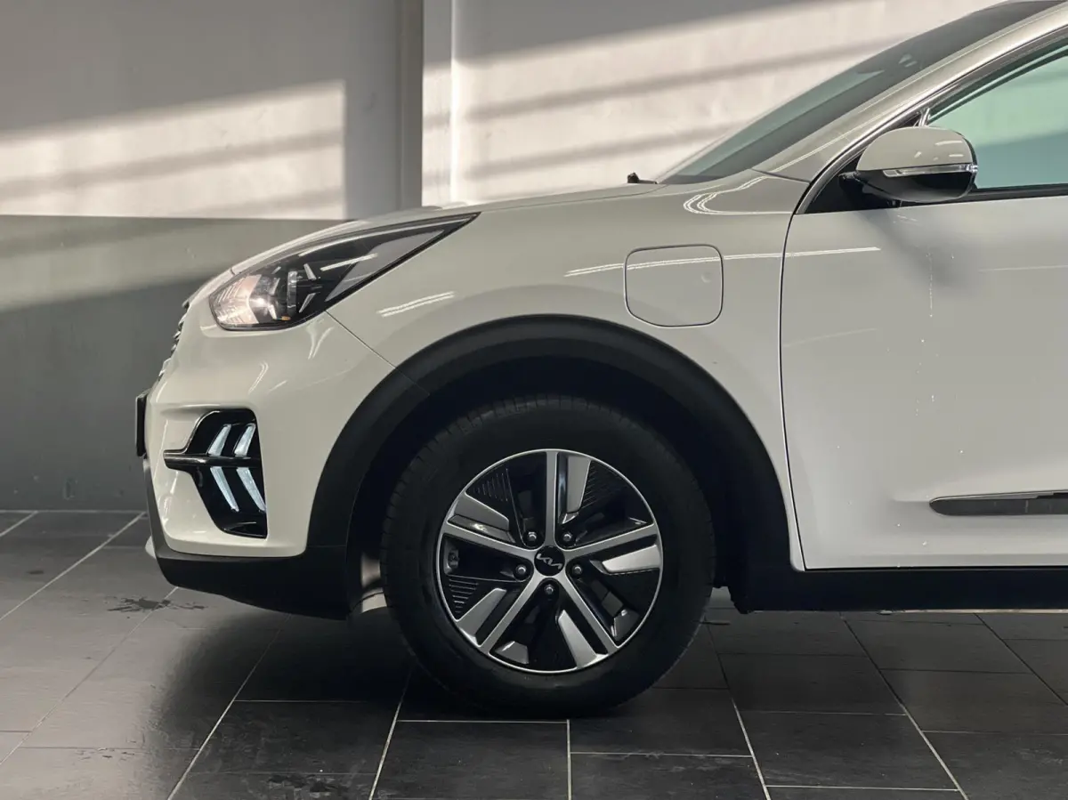 1.6 GDi Hybrid DynamicLine|Camera|ACC|Lane Assist|Carplay|