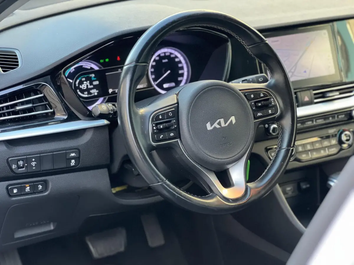 1.6 GDi Hybrid DynamicLine|Camera|ACC|Lane Assist|Carplay|