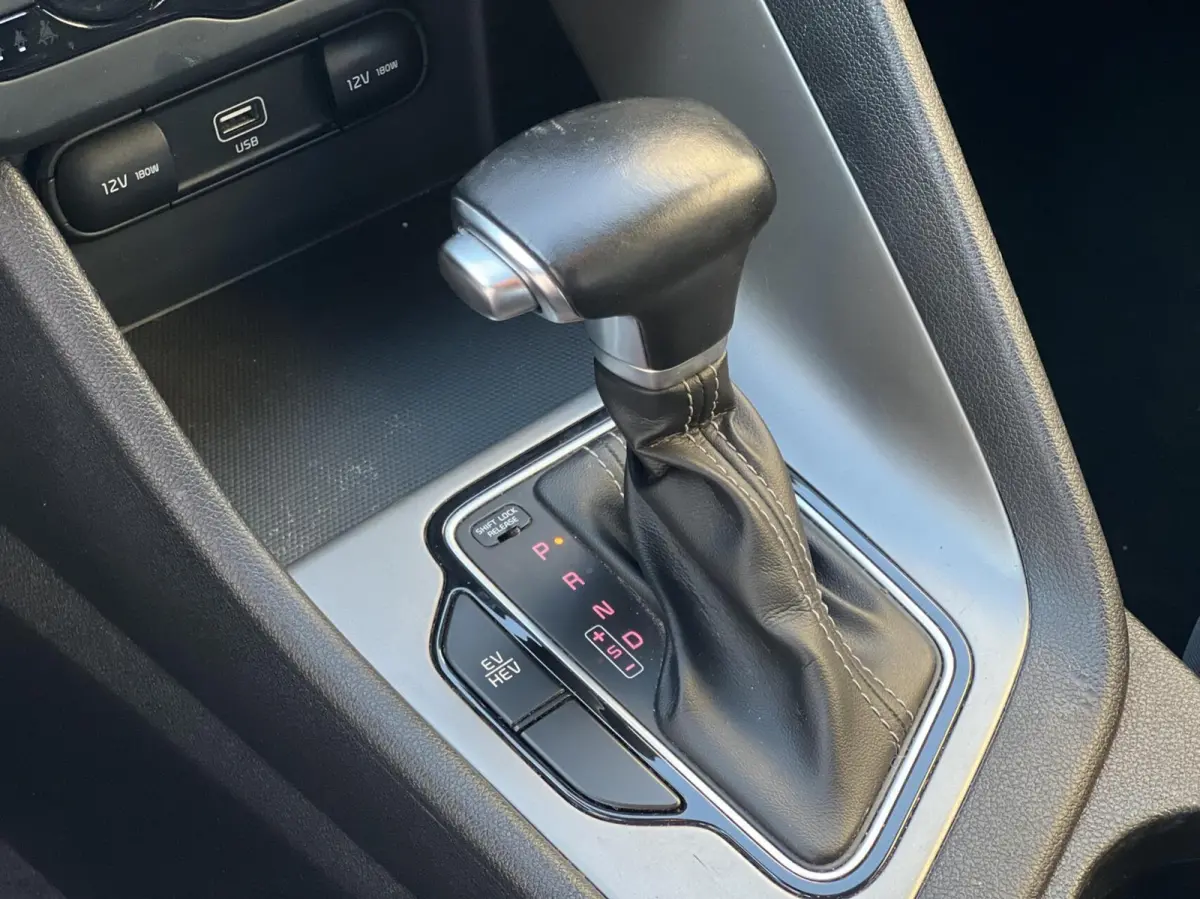 1.6 GDi Hybrid DynamicLine|Camera|ACC|Lane Assist|Carplay|
