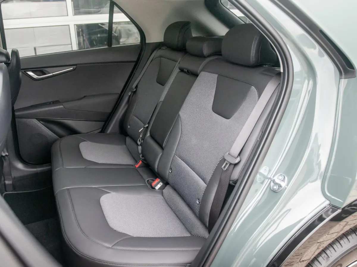 1.6 GDi Hybrid DynamicLine | Actieprijs* | Snel leverbaar!| Nieuw model | Navi. | Clima. | Adapt. Cruise. | Parkeersensoren