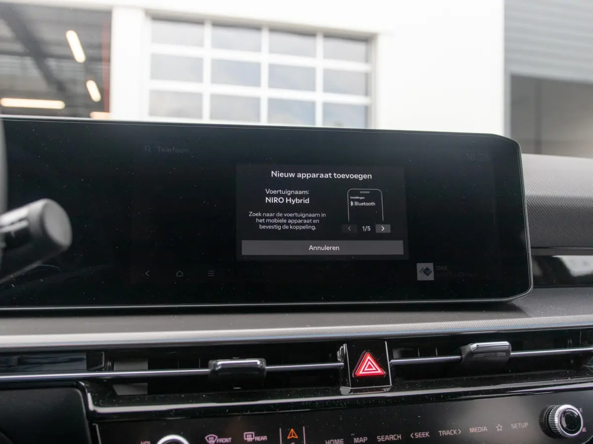 1.6 GDi Hybrid DynamicLine | Actieprijs* | Snel leverbaar!| Nieuw model | Navi. | Clima. | Adapt. Cruise. | Parkeersensoren