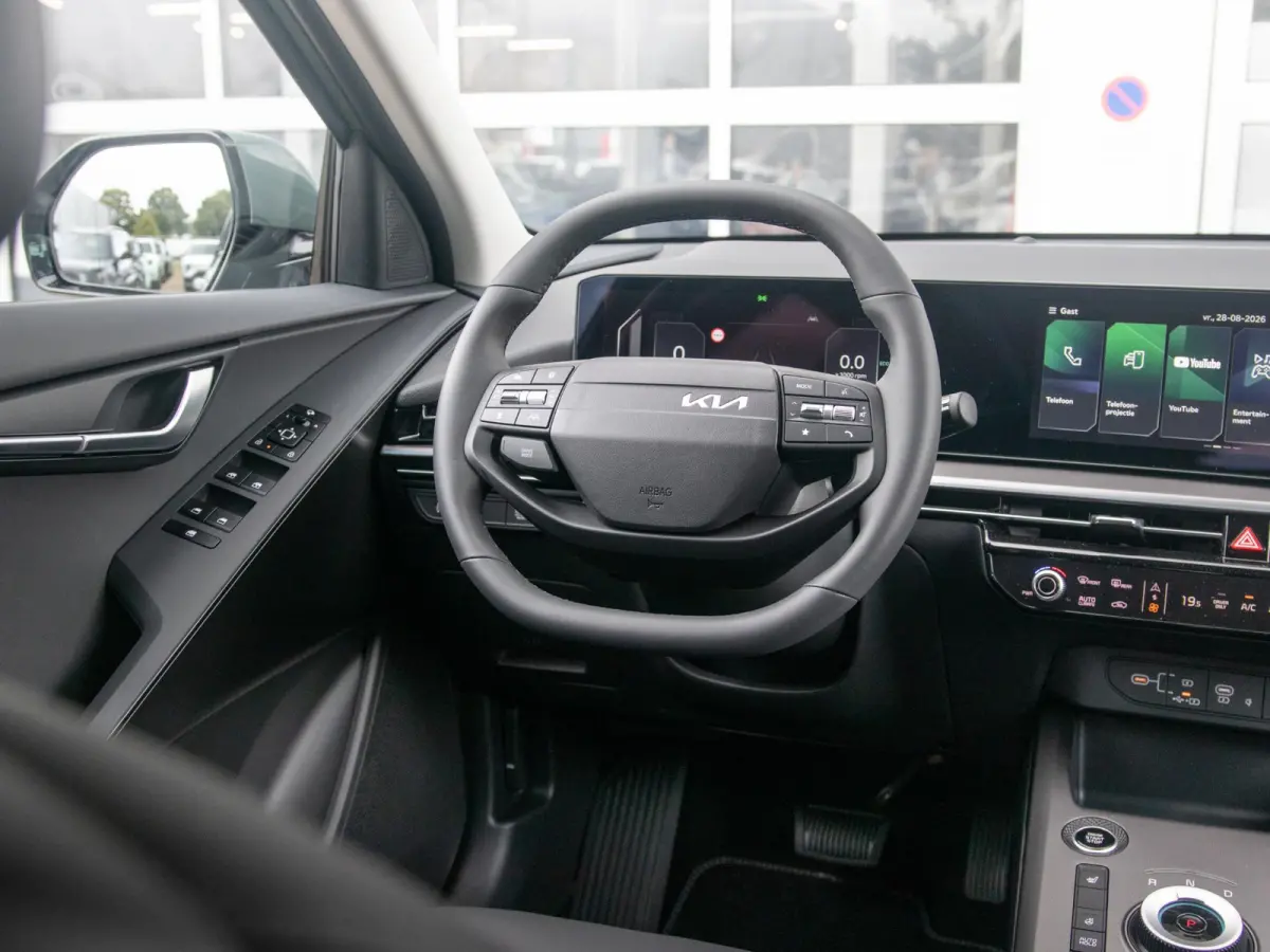 1.6 GDi Hybrid DynamicLine | Actieprijs* | Snel leverbaar!| Nieuw model | Navi. | Clima. | Adapt. Cruise. | Parkeersensoren