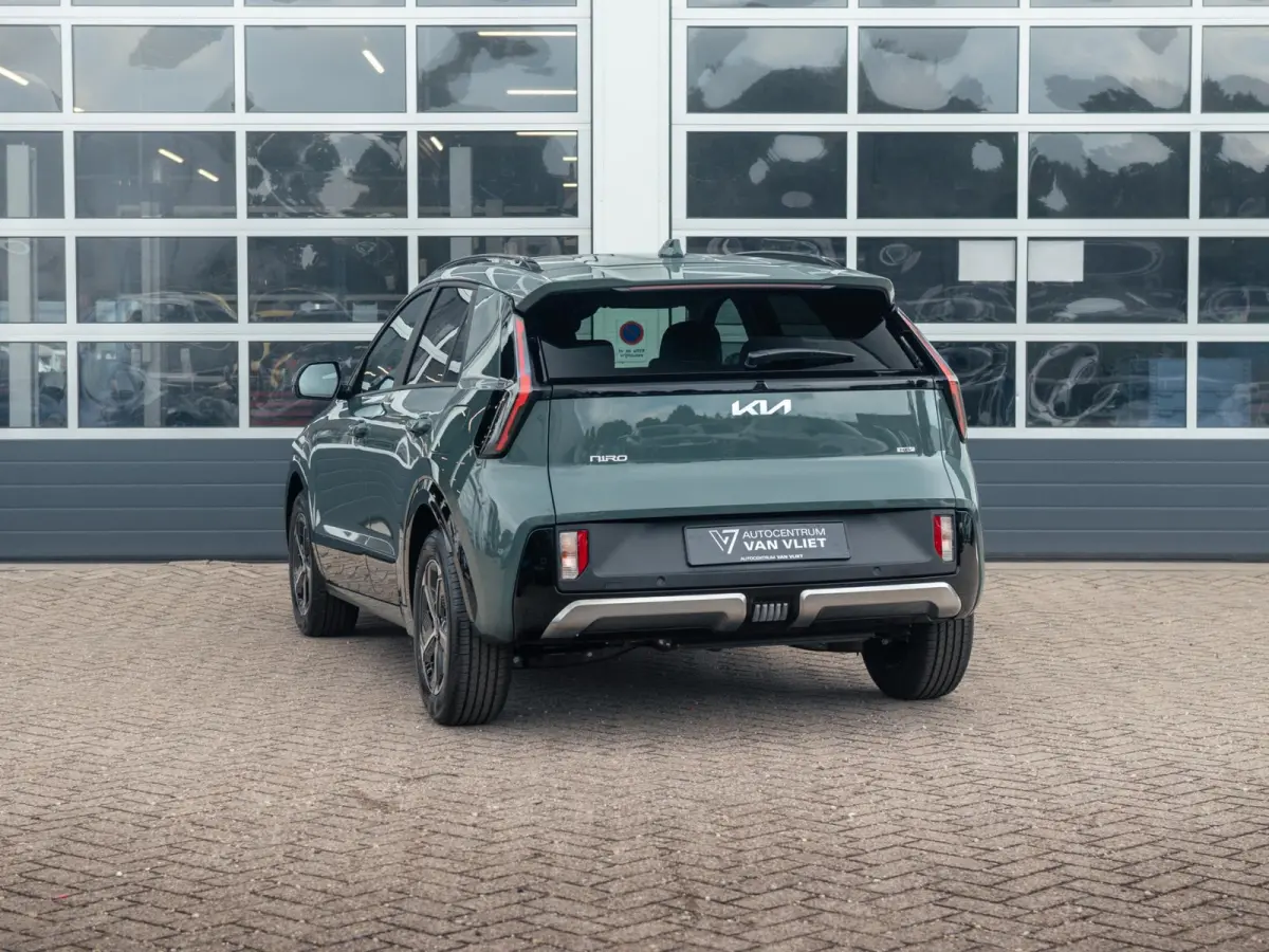 1.6 GDi Hybrid DynamicLine | Actieprijs* | Snel leverbaar!| Nieuw model | Navi. | Clima. | Adapt. Cruise. | Parkeersensoren