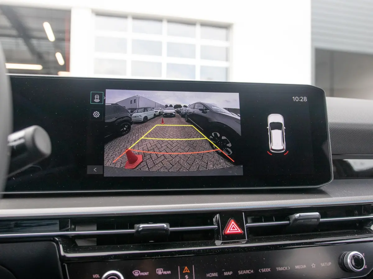 1.6 GDi Hybrid DynamicLine | Actieprijs* | Snel leverbaar!| Nieuw model | Navi. | Clima. | Adapt. Cruise. | Parkeersensoren