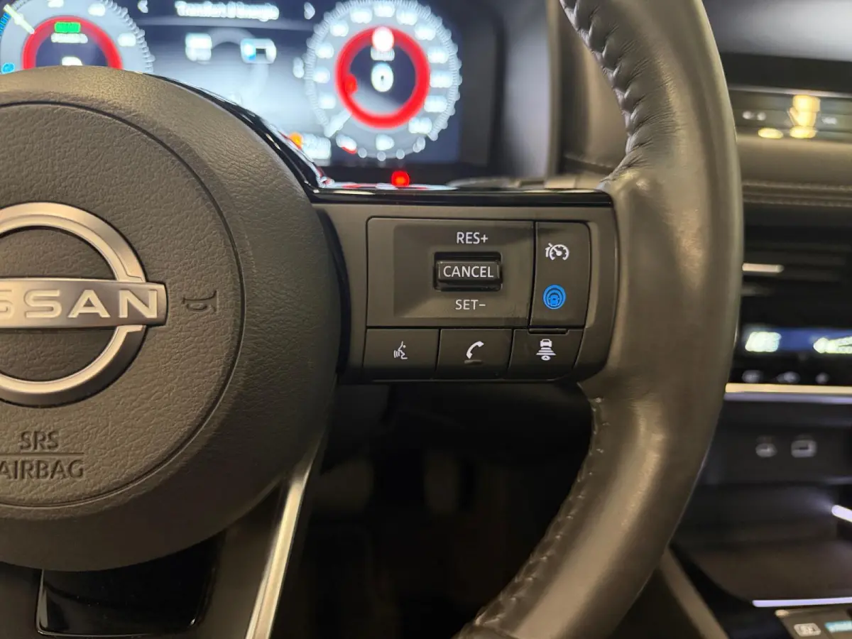 1.5 e-4orce N-Connecta 4WD 7p. | Navi | Camera | Pano | Cruise |