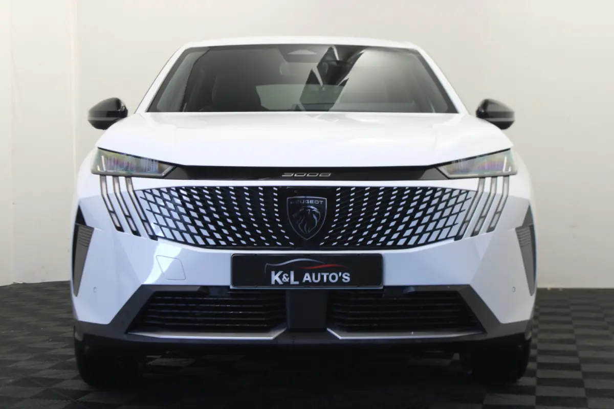 1.2 Hybrid 136 Allure