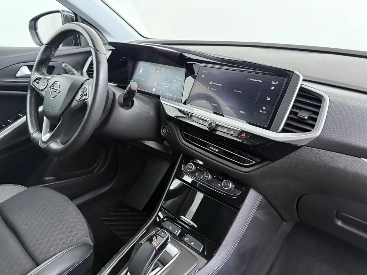 1.6 Plug-in-Hybrid Business Elegance | Achteruitrijcamera | Cruise control adaptief met Stop&Go | Dodehoek detectie