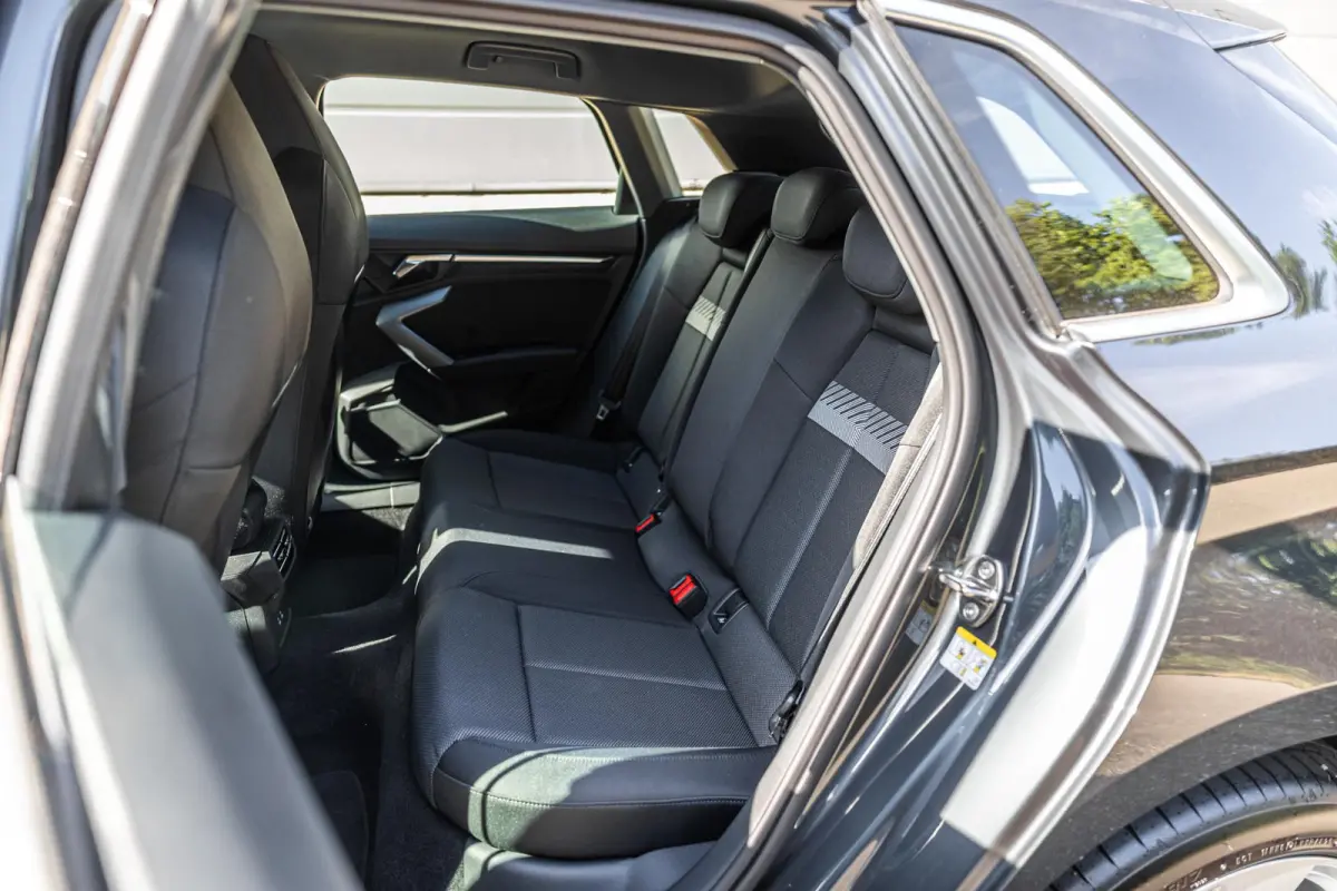 30 TFSI 115pk Advanced Edition | Assistentie Pakket