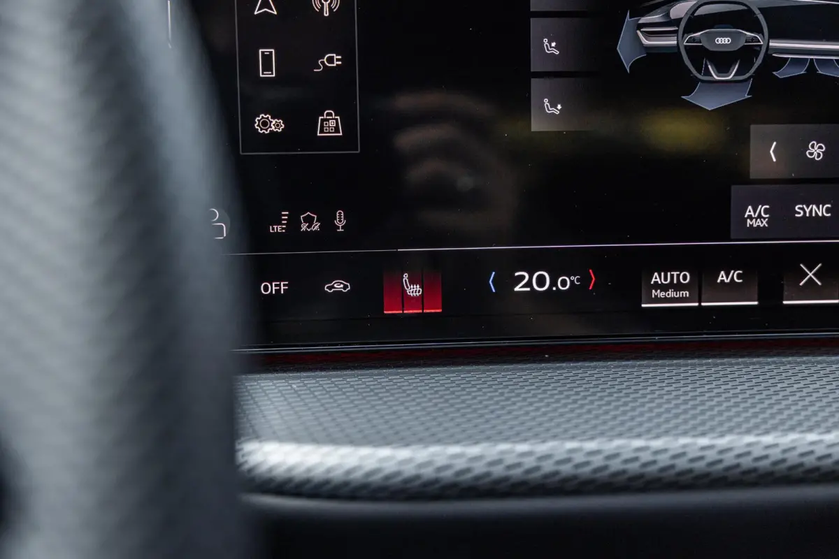 2.0 e-hybrid 367pk Quattro S Edition Competition | Trekhaak | Keyless | Elek. Stoelen | Matrix LED | Bijrijdersscherm | Topview
