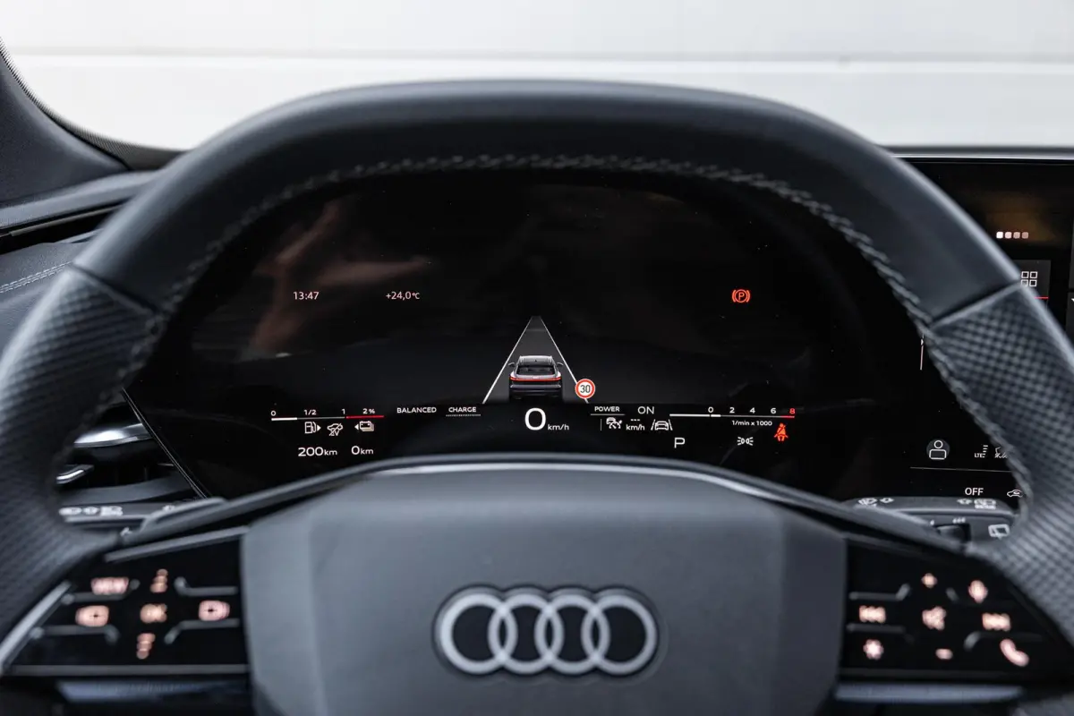 2.0 e-hybrid 367pk Quattro S Edition Competition | Trekhaak | Keyless | Elek. Stoelen | Matrix LED | Bijrijdersscherm | Topview