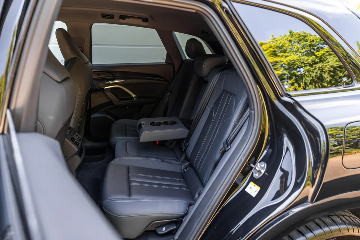 2.0 e-hybrid 367pk Quattro S Edition Competition | Trekhaak | Keyless | Elek. Stoelen | Matrix LED | Bijrijdersscherm | Topview