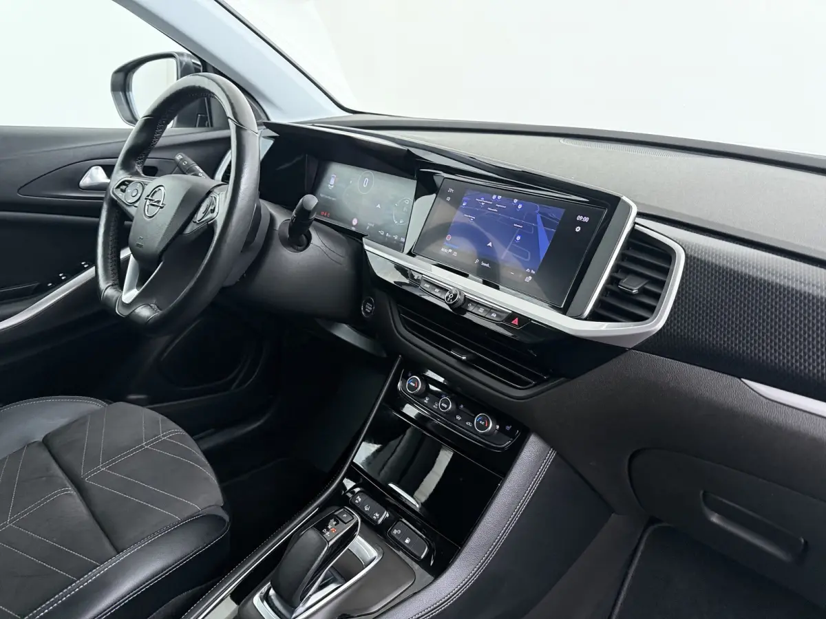1.6 Turbo Plug-In Hybrid Ultimate | Achteruitrijcamera | Alcantara bekleding | Cruise control adaptief met Stop&Go en stuurhulp