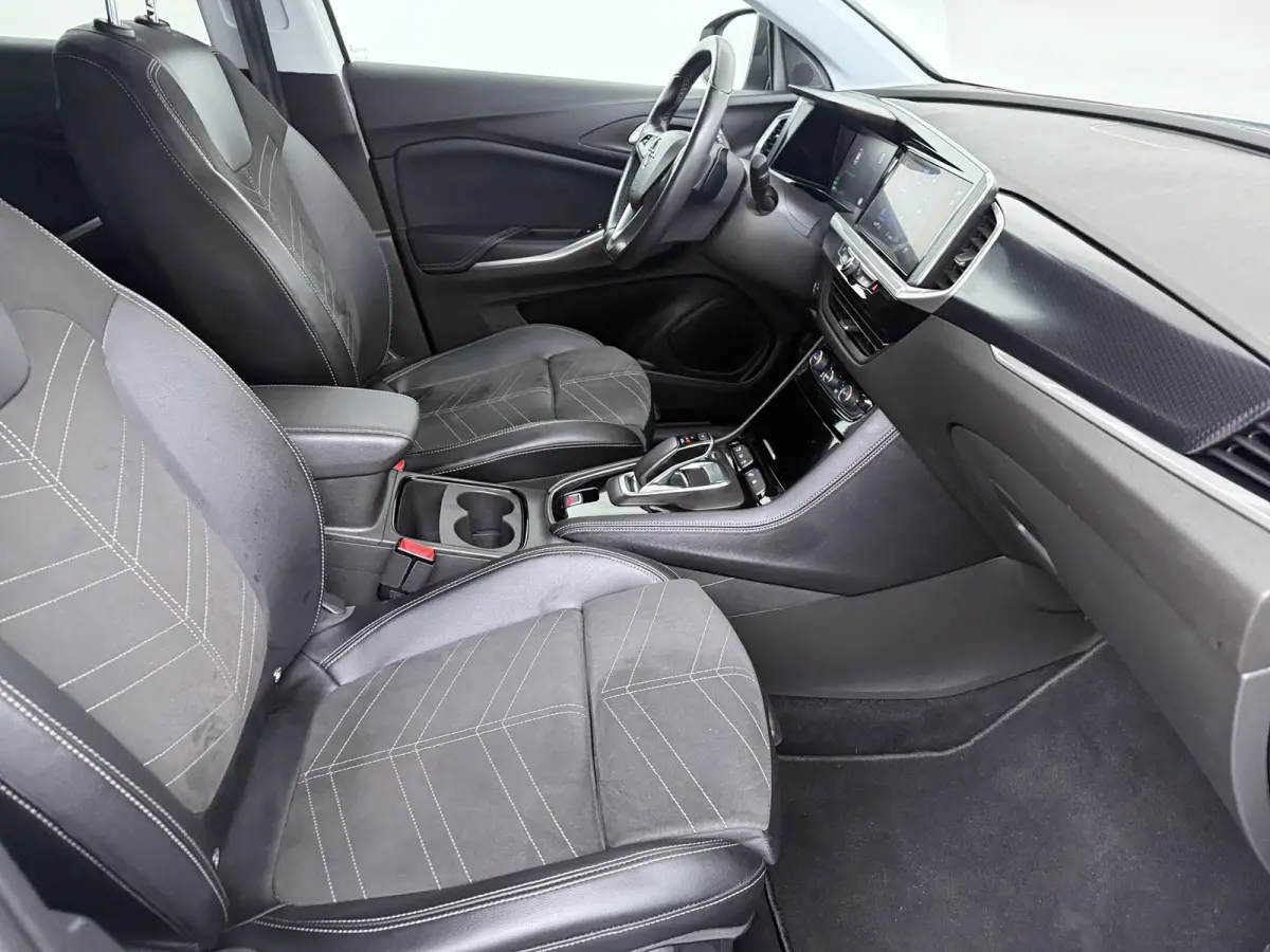 1.6 Turbo Plug-In Hybrid Ultimate | Achteruitrijcamera | Alcantara bekleding | Cruise control adaptief met Stop&Go en stuurhulp
