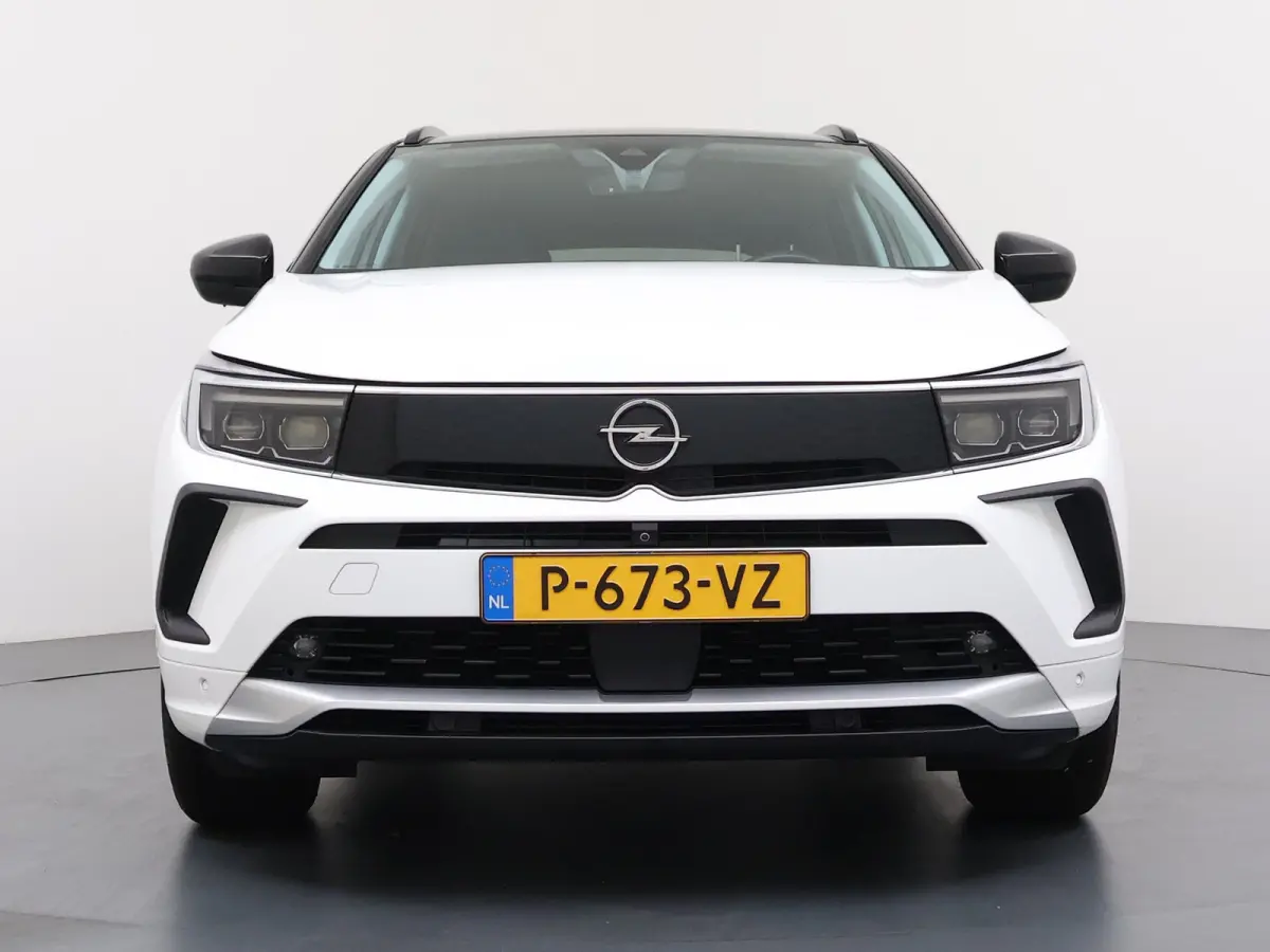 1.6 Turbo Plug-In Hybrid Ultimate | Achteruitrijcamera | Alcantara bekleding | Cruise control adaptief met Stop&Go en stuurhulp