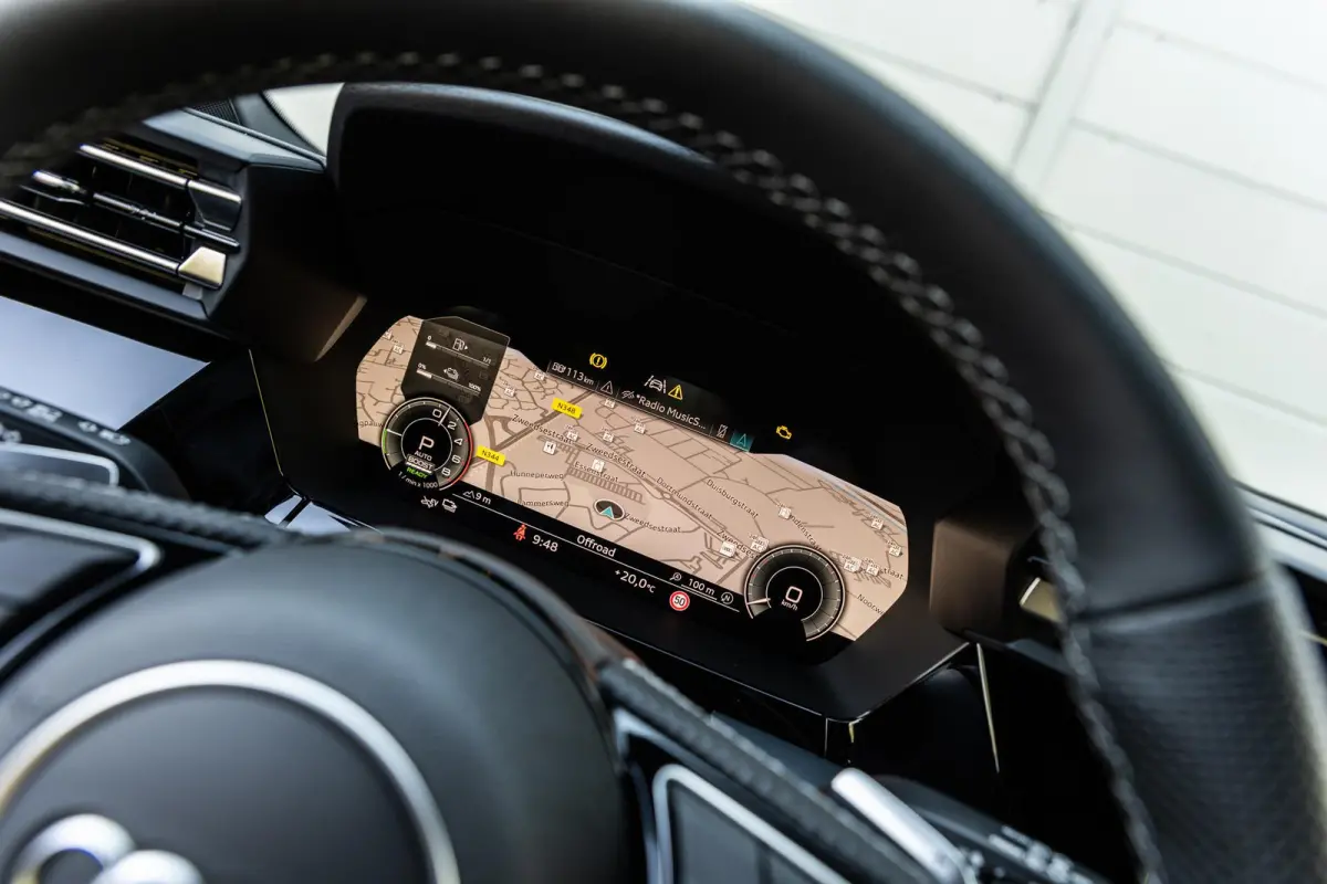 40 TFSI 204pk e S Edition | Assistentie Pakket | 18" Velgen