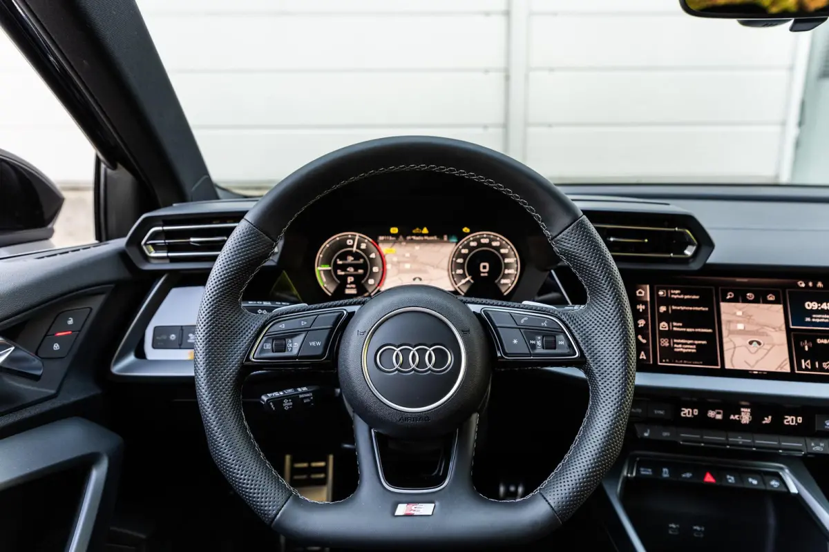 40 TFSI 204pk e S Edition | Assistentie Pakket | 18" Velgen