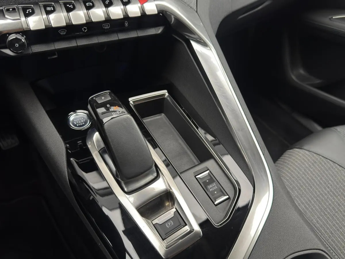 1.6 HYbrid 225 Blue Lease Allure|SOH 90%|Camera|Cruise|Trekhaak|Carplay|