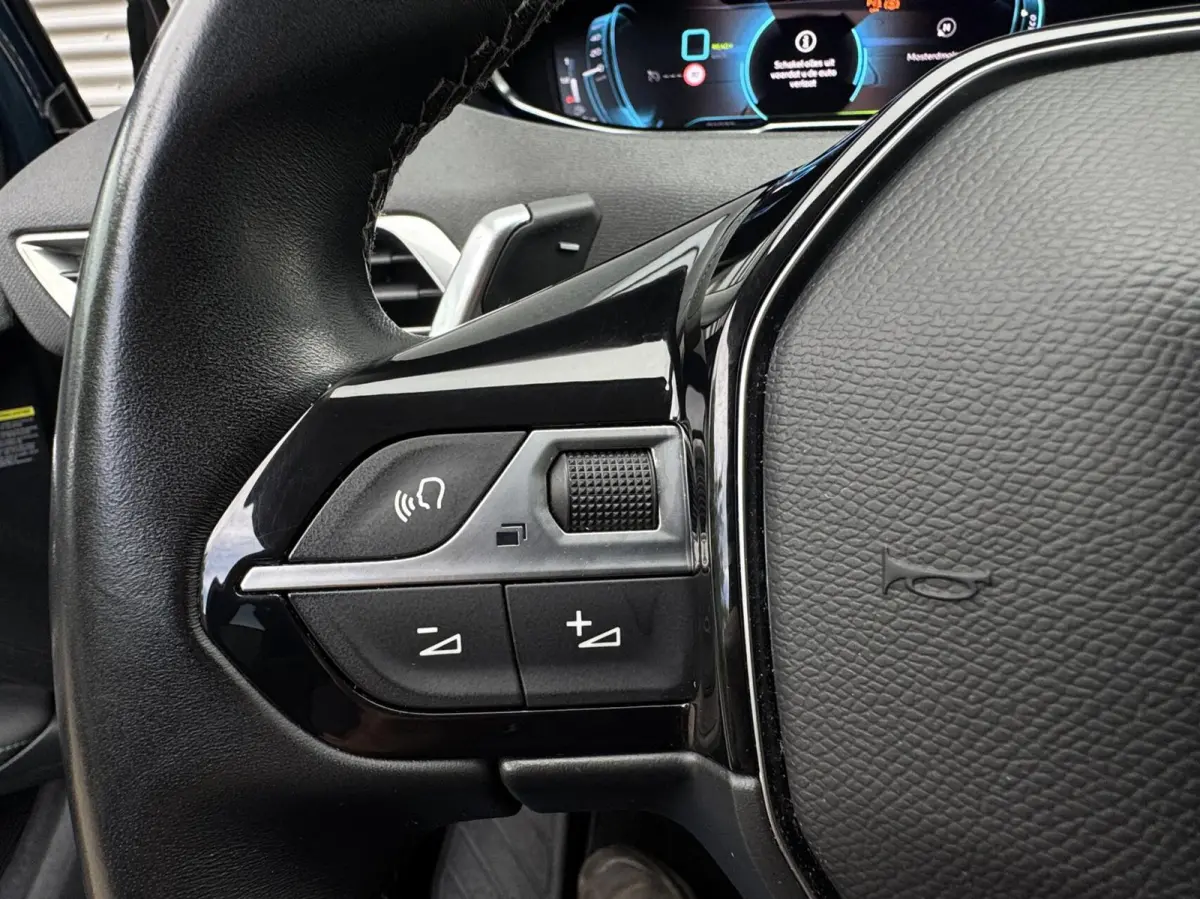 1.6 HYbrid 225 Blue Lease Allure|SOH 90%|Camera|Cruise|Trekhaak|Carplay|