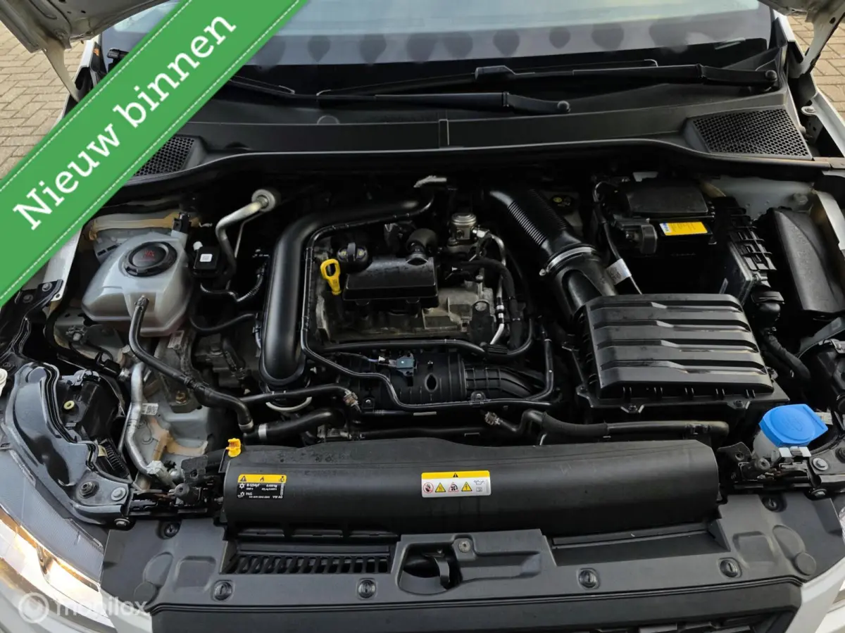 1.0 TSI Business Intense
