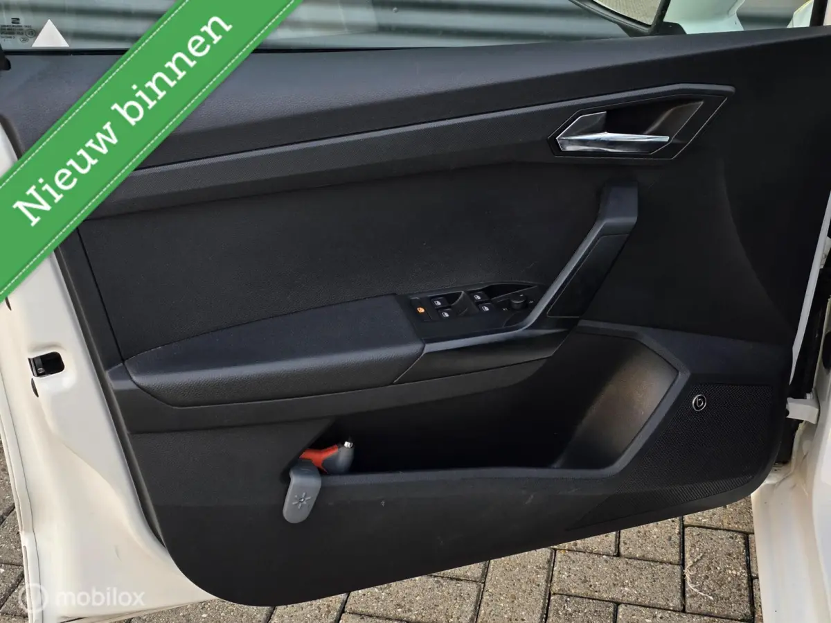1.0 TSI Business Intense