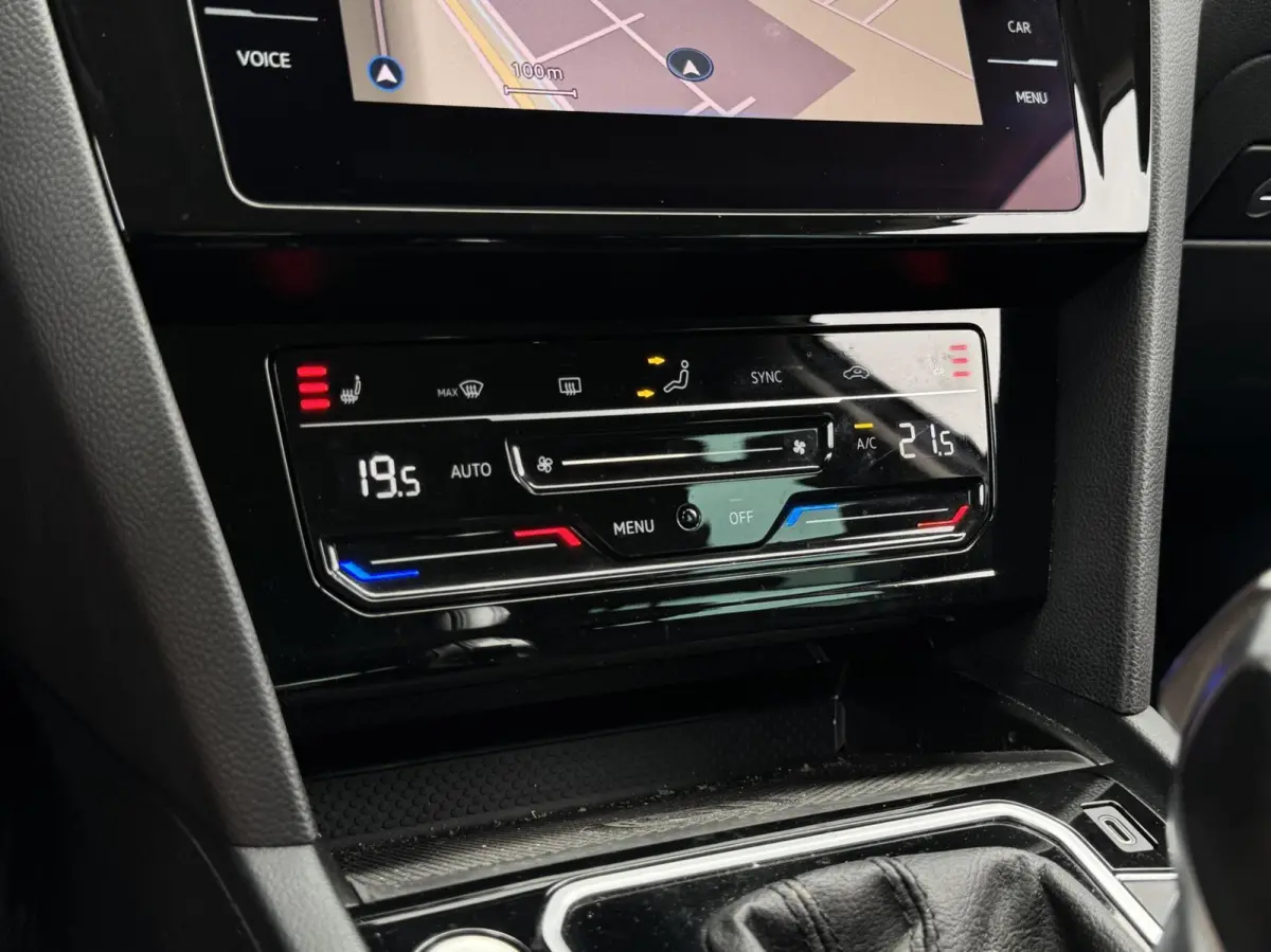 1.4 TSI PHEV GTE Business | Head-Up | LED | CarPlay | Adaptive Cruise | Navigatie | Climate