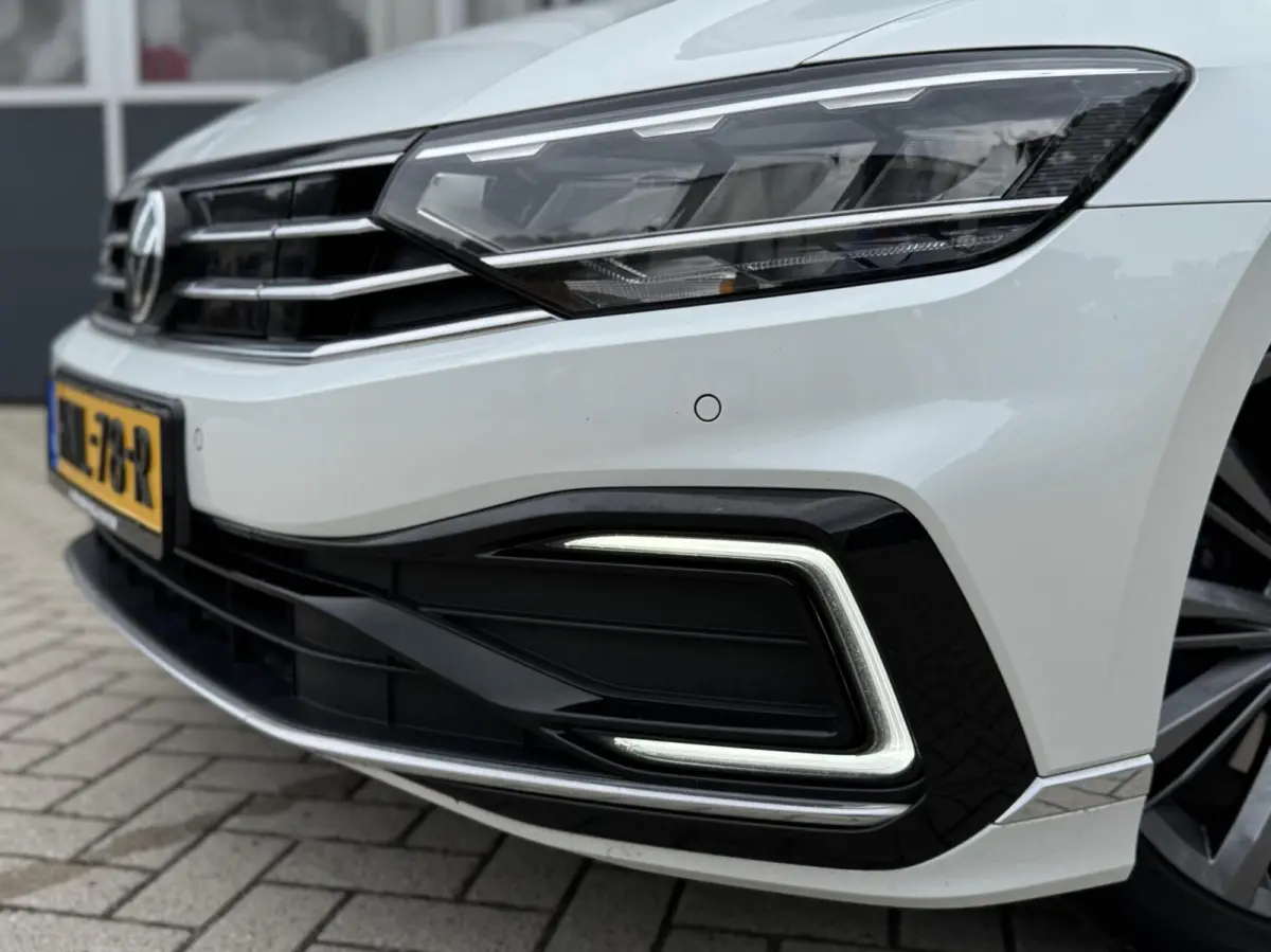 1.4 TSI PHEV GTE Business | Head-Up | LED | CarPlay | Adaptive Cruise | Navigatie | Climate