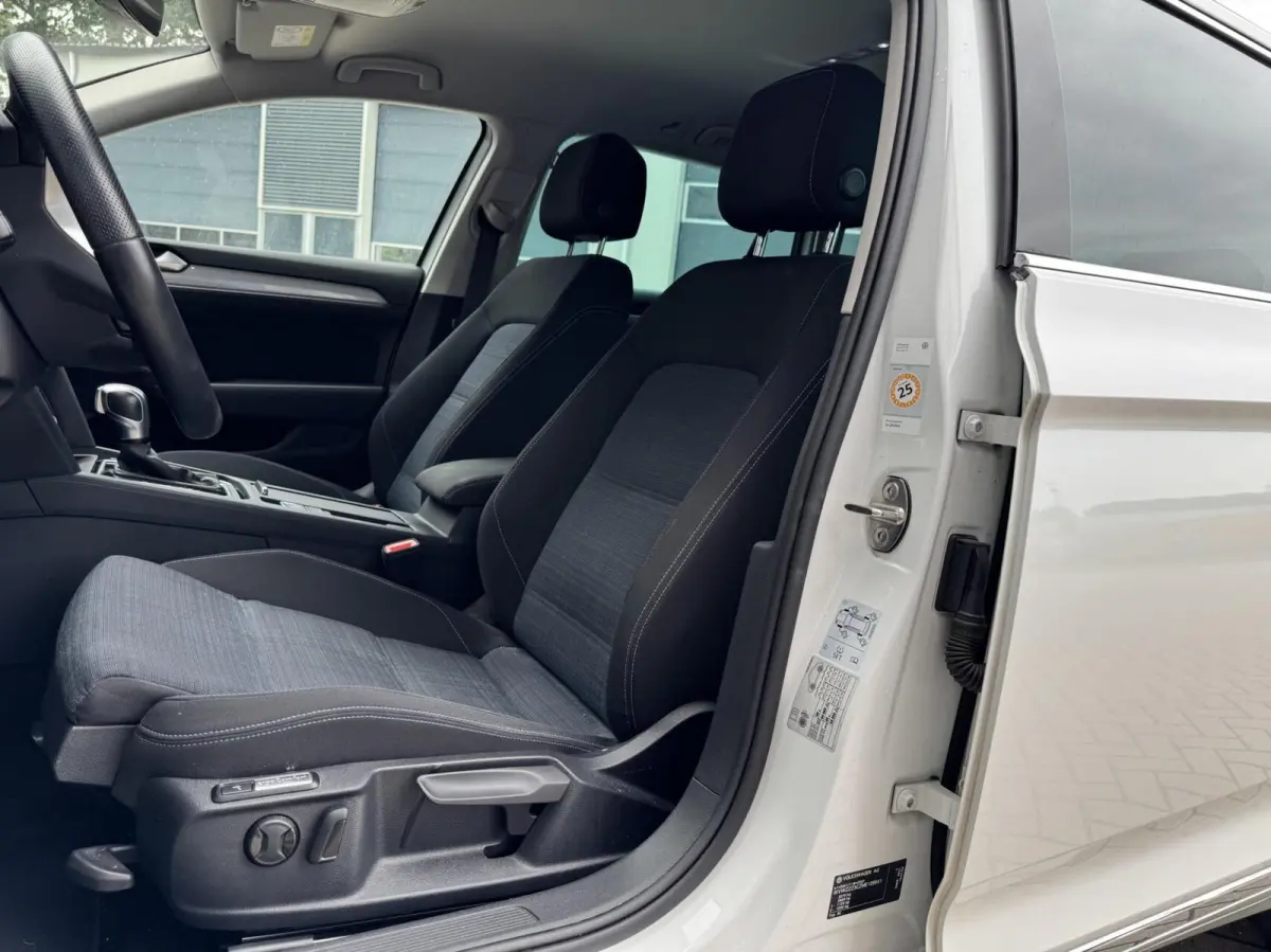 1.4 TSI PHEV GTE Business | Head-Up | LED | CarPlay | Adaptive Cruise | Navigatie | Climate